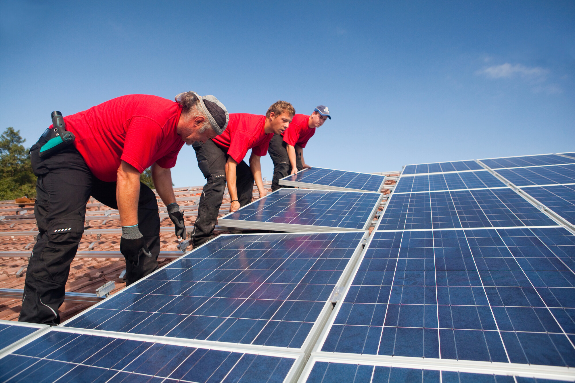 as-cost-drops-more-wisconsin-businesses-are-installing-solar-panels