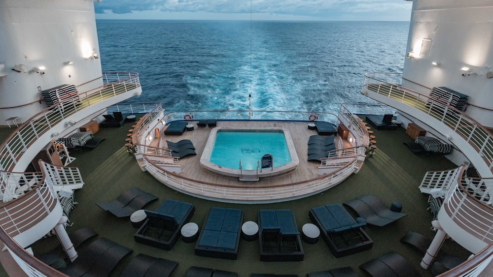 Preparing for a Luxury Pacific Cruise